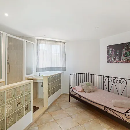 Tranquilo Y Familiar Lejlighed *